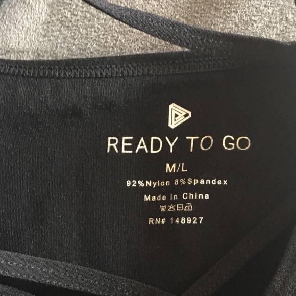 🛍COMBO Circle Of 3 Tank Tops!! - Picture 5 of 10